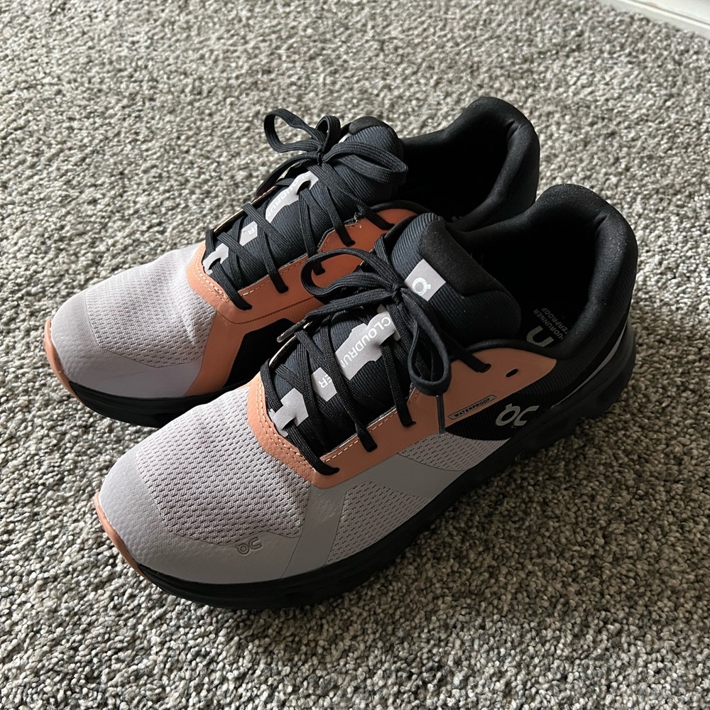 On Waterproof Cloudrunner 9.5